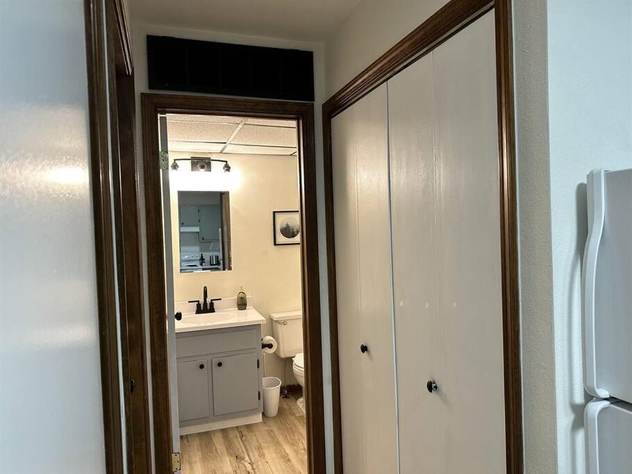 Capital Suite On 6Th Street - King Bed / Downtown! Спрингфийлд Екстериор снимка